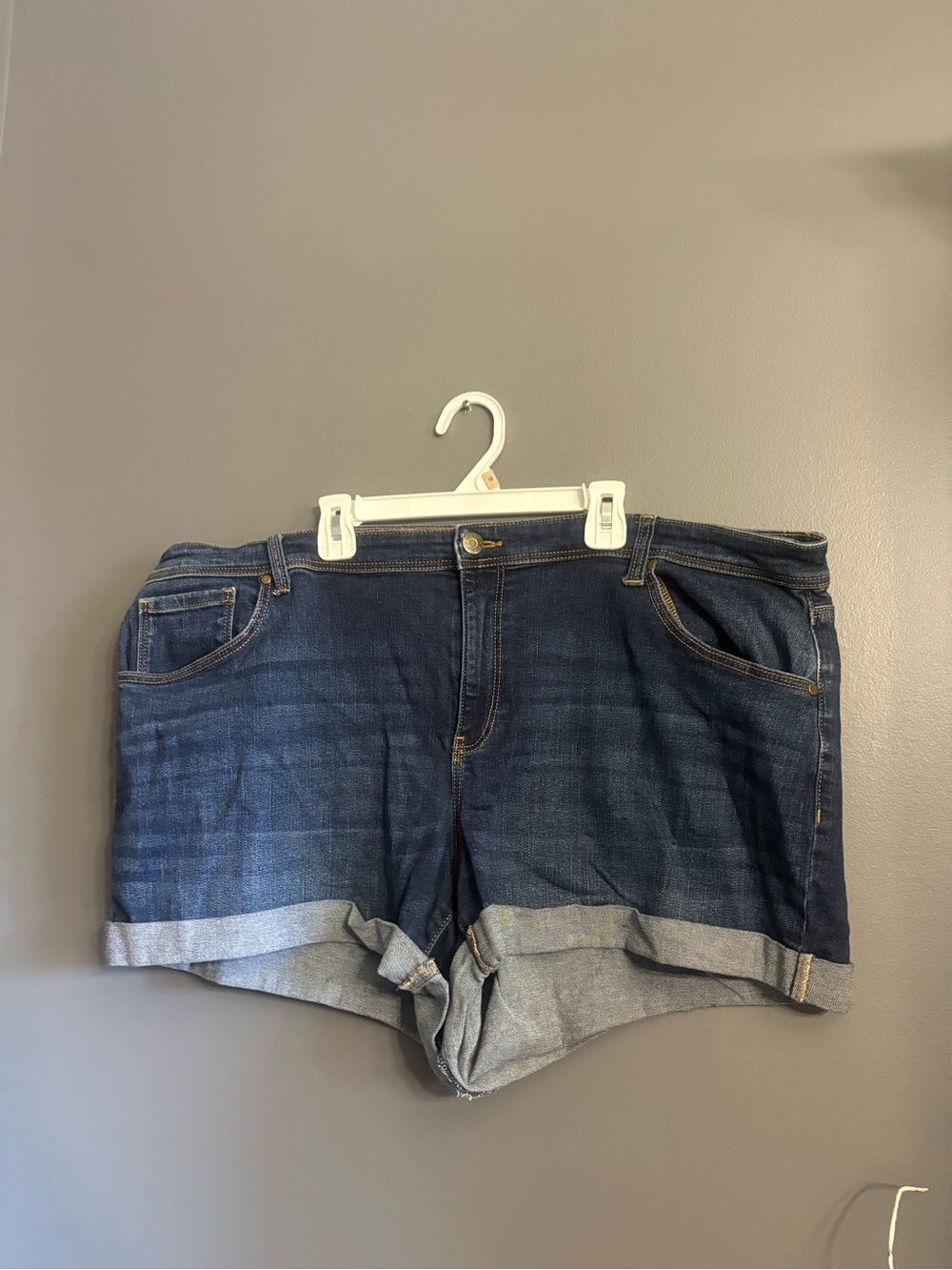 Reitmans Dark Blue Cuffed Denim Shorts